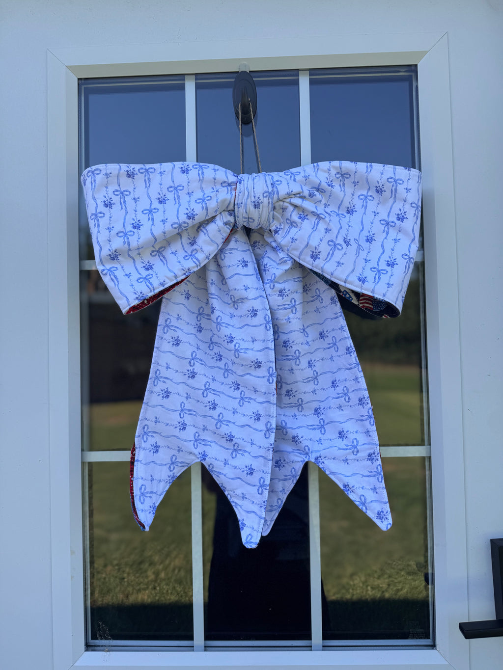Quilt bow door hanger no. 6