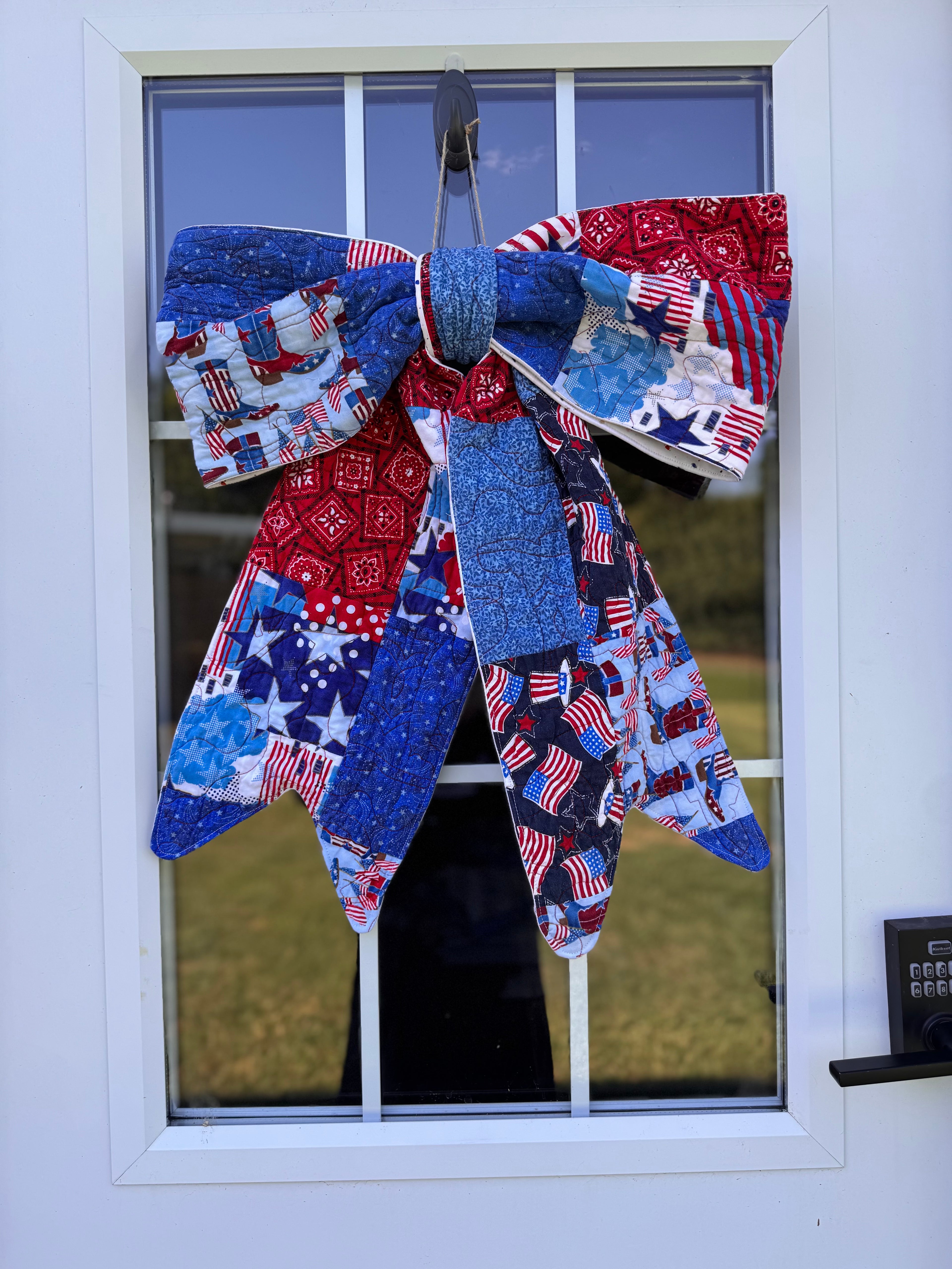 quilt bow door hanger no. 5